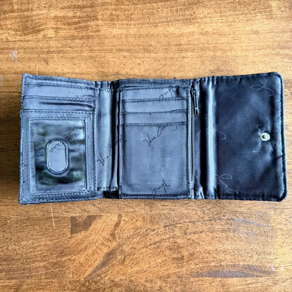 Vera Bradley Navy Blue Quilted Microfiber Trifold Wallet Snap Closure ID Window